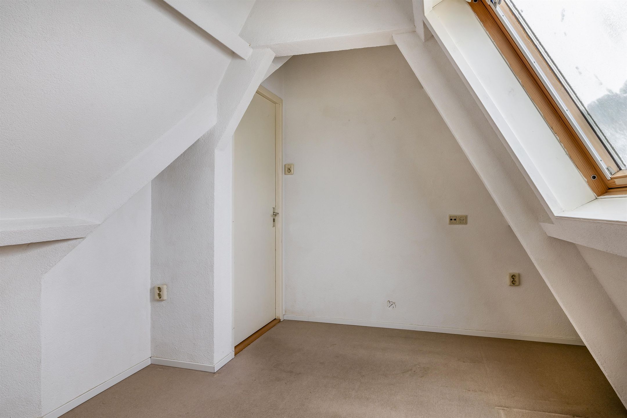 Foto 15 van Mgr. Van de Weteringstraat 28-A