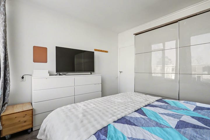 Foto 16 van Van Anrooystraat 155