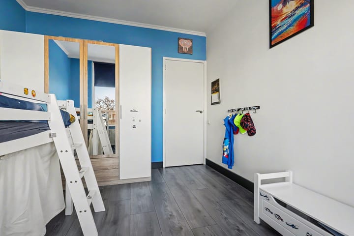 Foto 18 van Van Anrooystraat 155