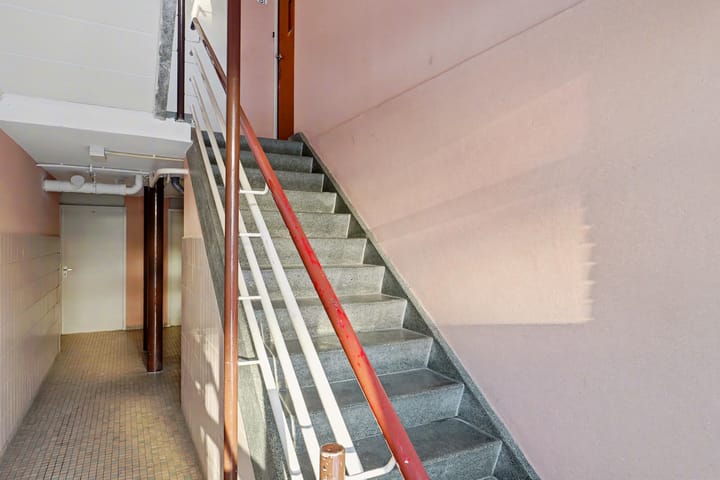 Foto 23 van Van Anrooystraat 155