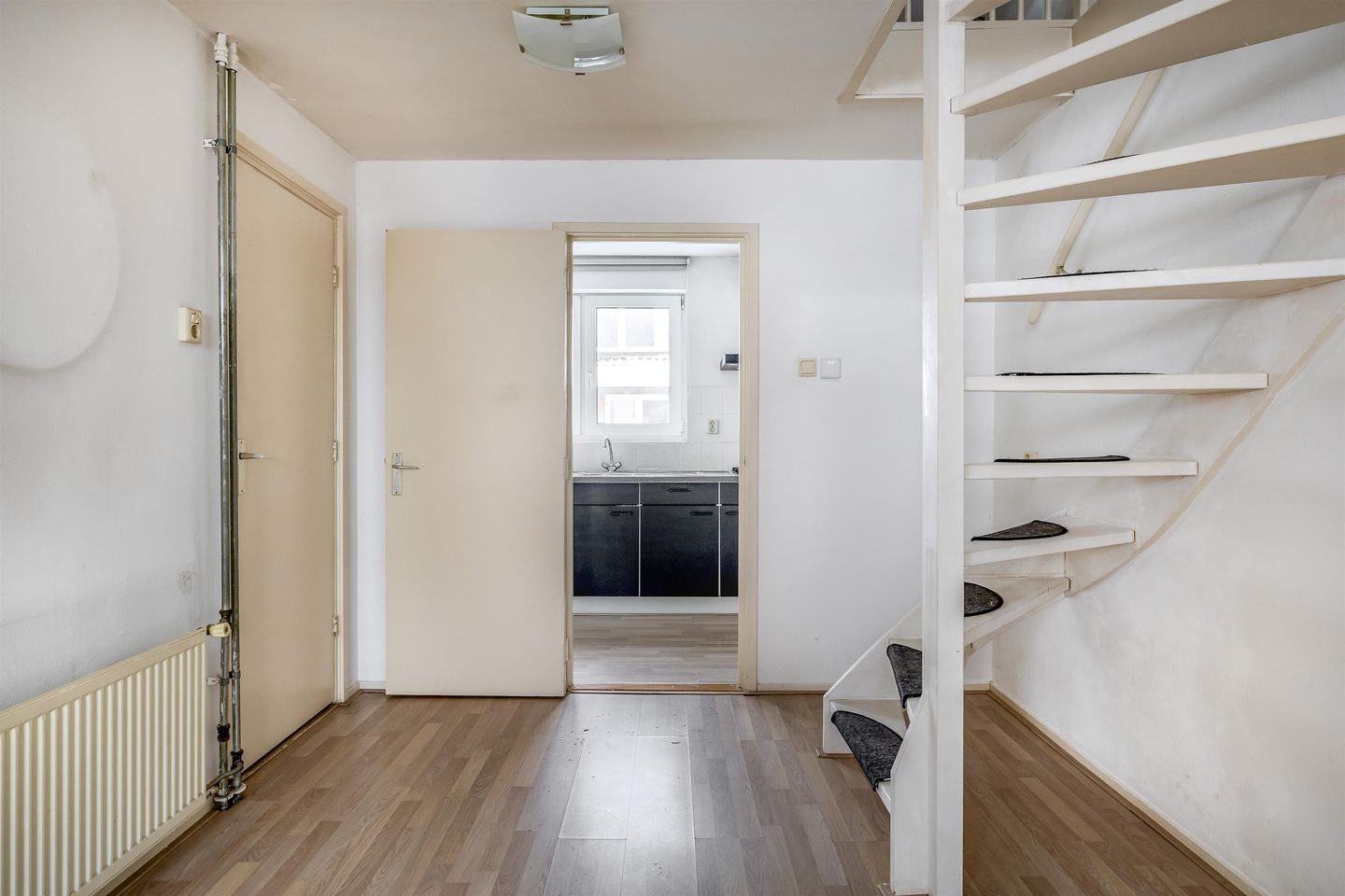 Foto 14 van Mgr. Van de Weteringstraat 28-A