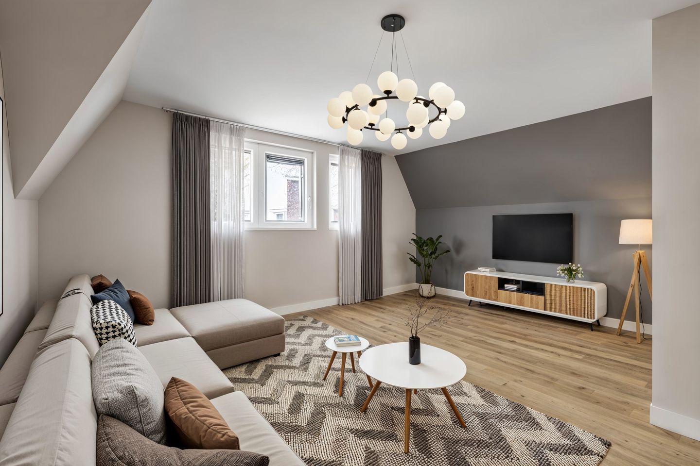 Foto 4 van Mgr. Van de Weteringstraat 28-A