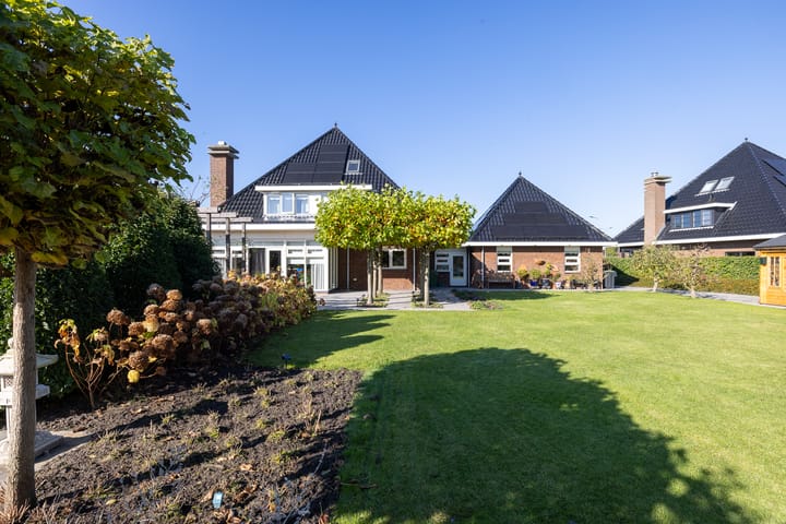 Foto 2 van Stuifakker 8