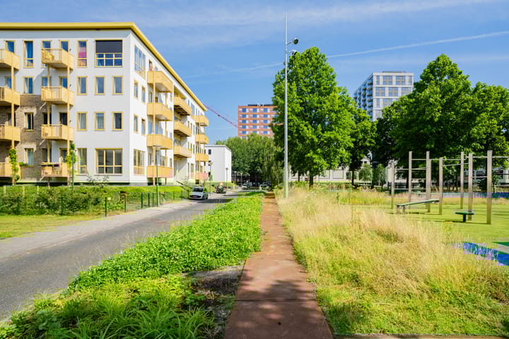 Foto 18 van Naritaweg 197-G