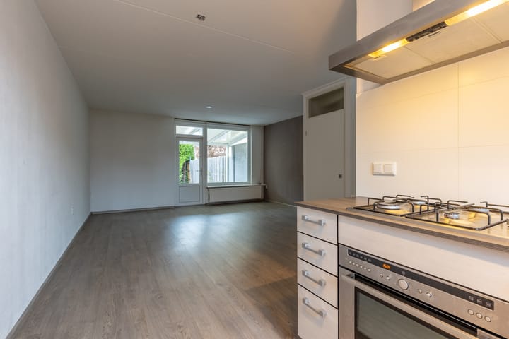 Foto 15 van Abraham Kuyperstraat 14