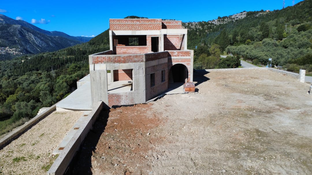 Foto 7 van Eparchiaki Odos Porou 0-ong