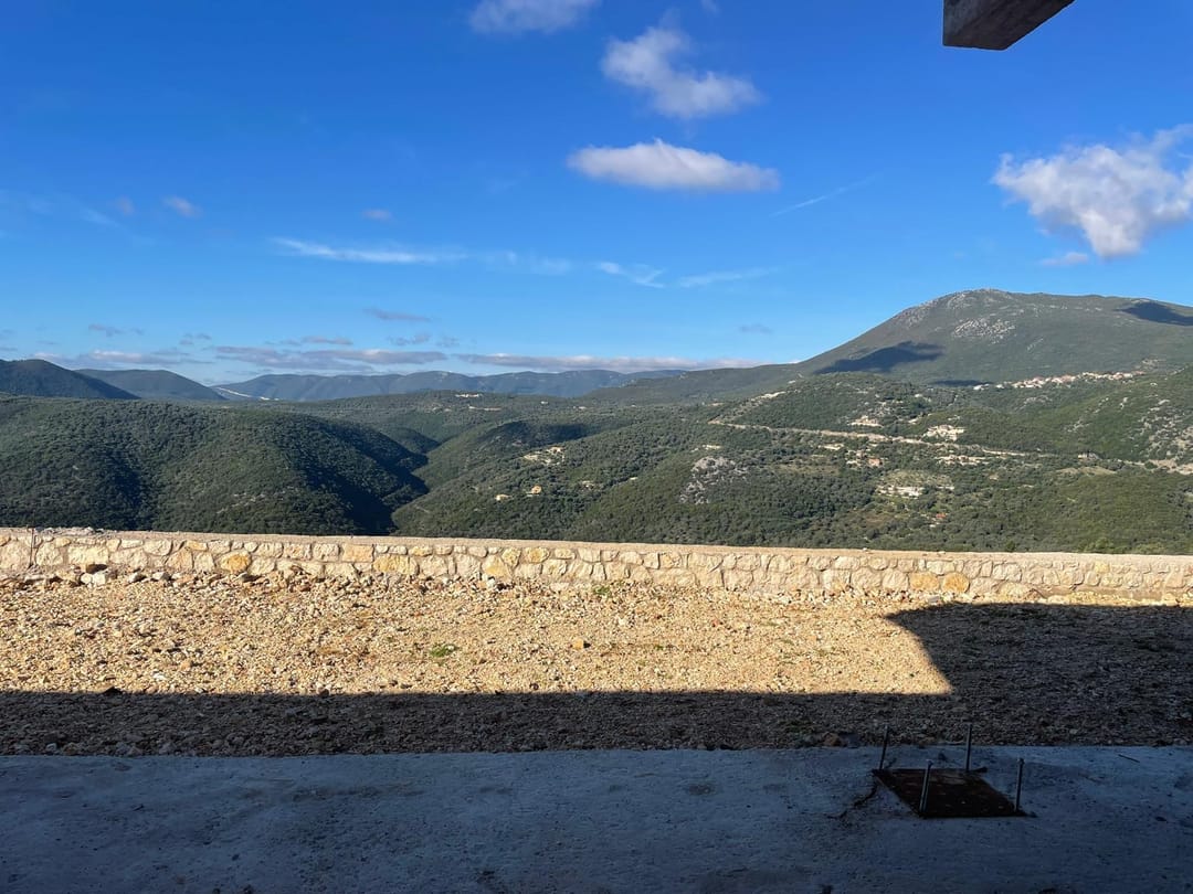 Foto 8 van Eparchiaki Odos Porou 0-ong