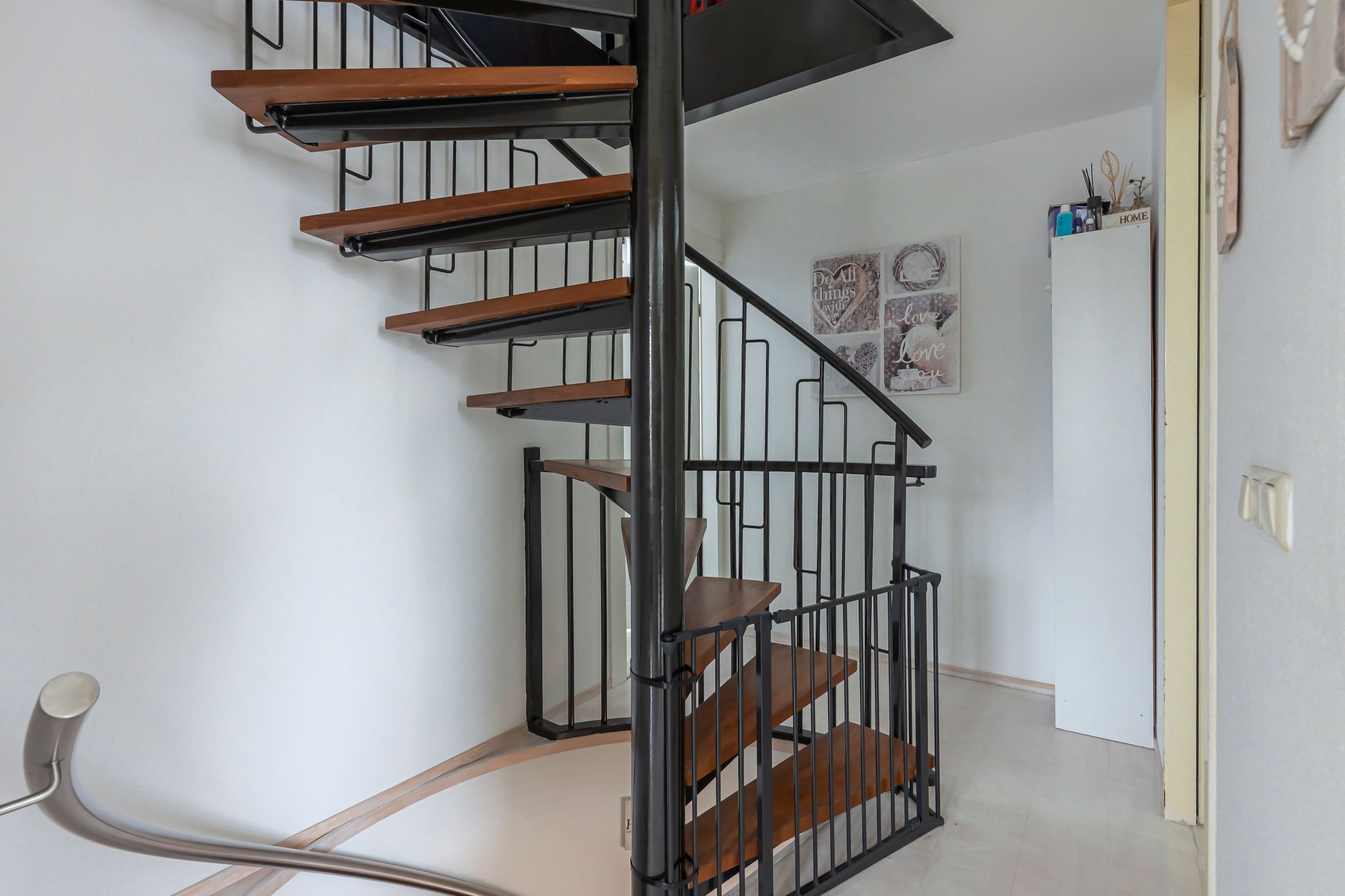 Foto 24 van van Doesburglaan 38