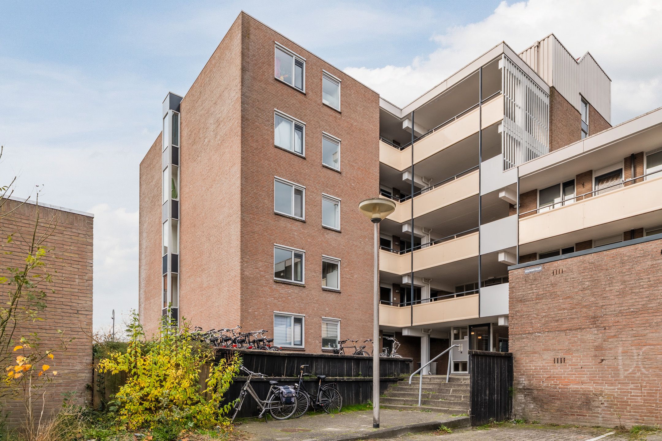 Photo 27 of Stationsstraat 121