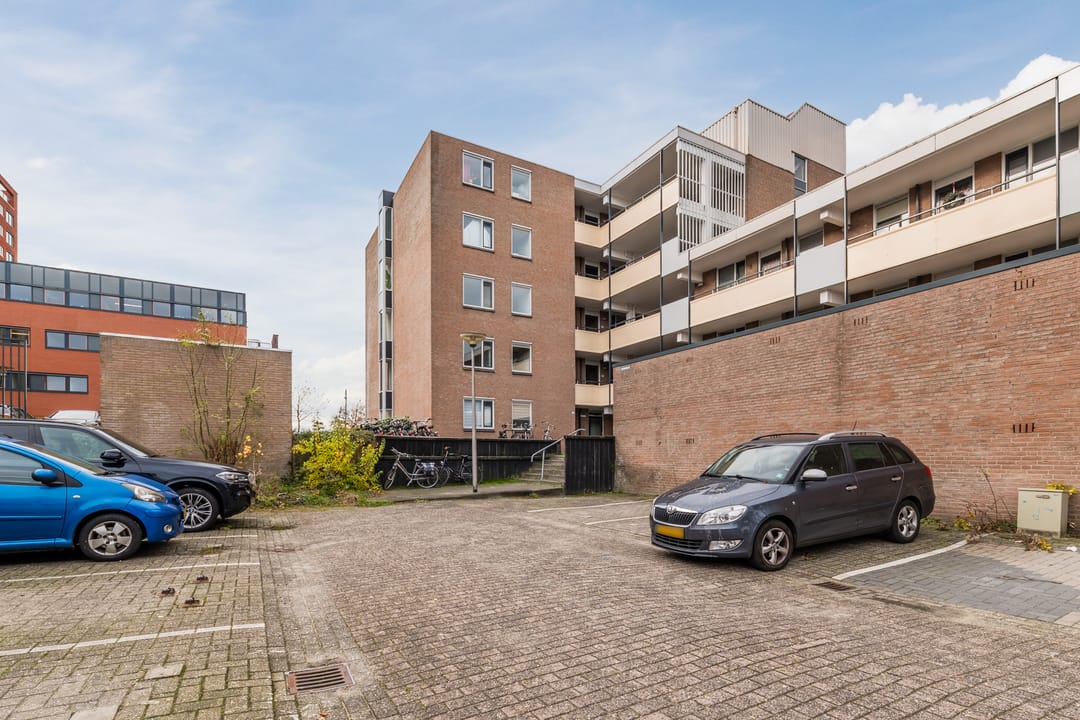 Photo 28 of Stationsstraat 121