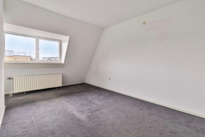 Foto 10 van Grupellostraat 34