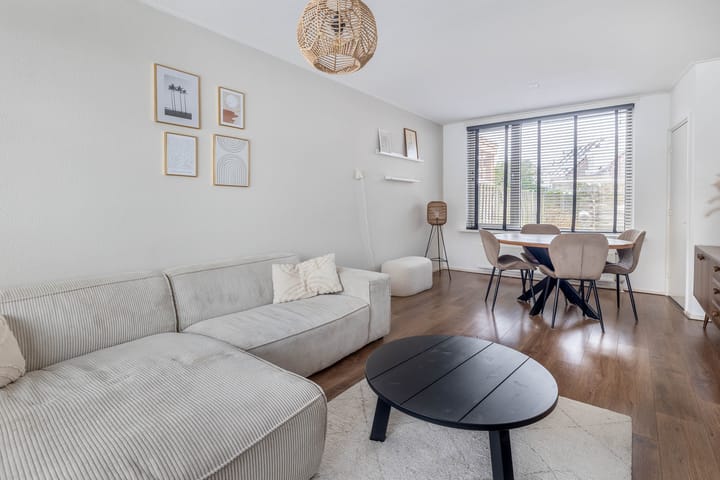 Foto 2 van Azaleastraat 36