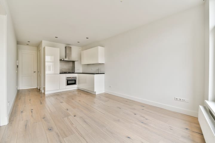 Photo 5 of Sumatrastraat 35-G