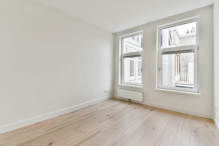 Photo 11 of Sumatrastraat 35-G