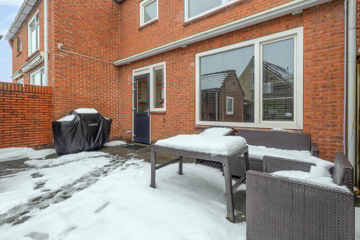 Foto 25 van Azaleastraat 36