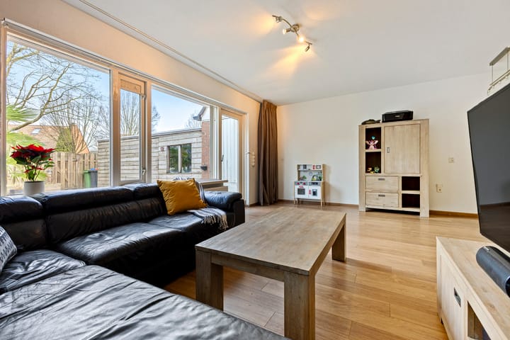 Foto 9 van Neercanne 12