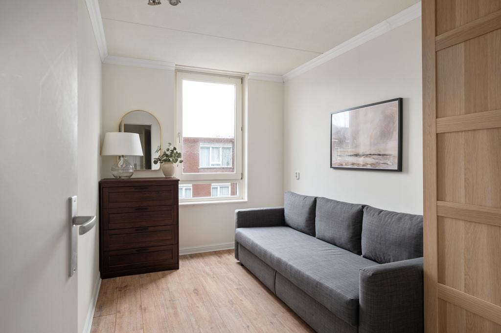 Foto 13 van Muurbloemstraat 37