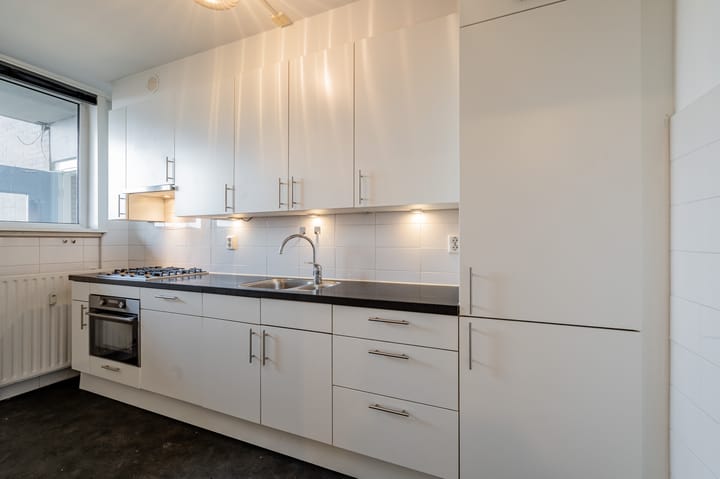 Photo 3 of Ouddiemerlaan 95