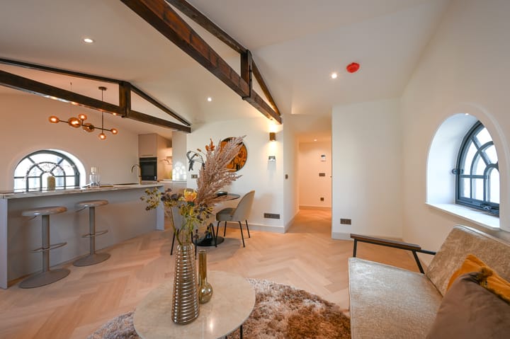 Foto 7 van Denneweg 10-2