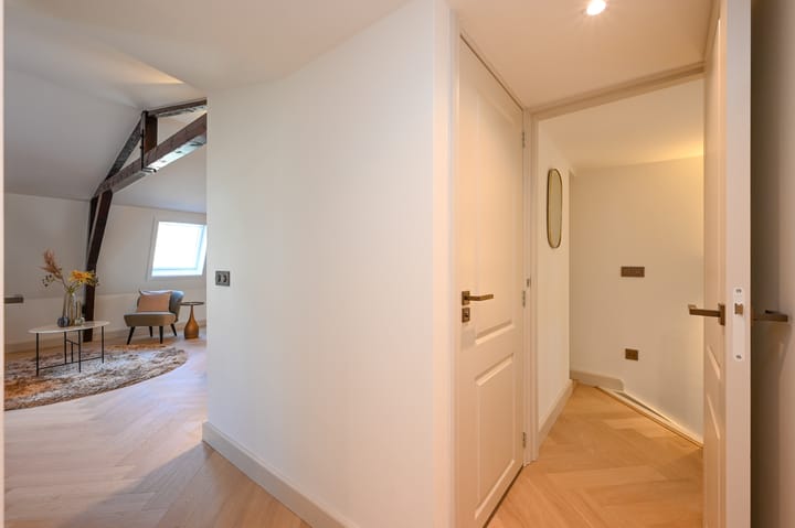 Foto 17 van Denneweg 10-2