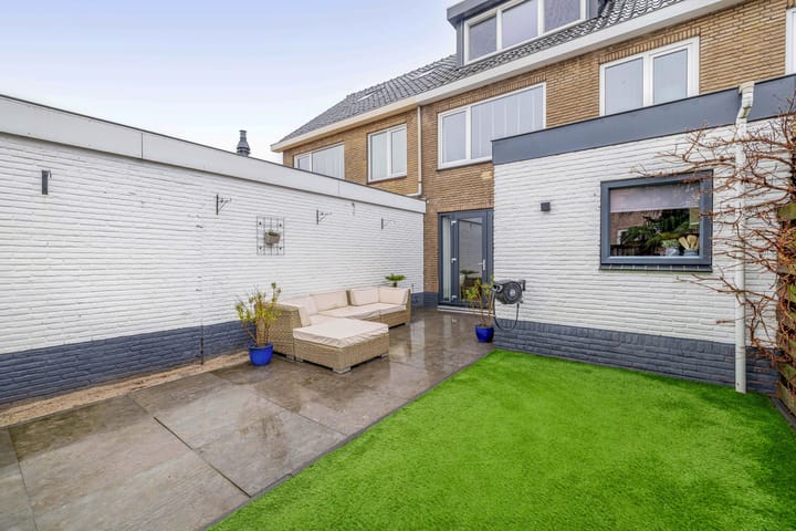 Foto 36 van van Speykstraat 4