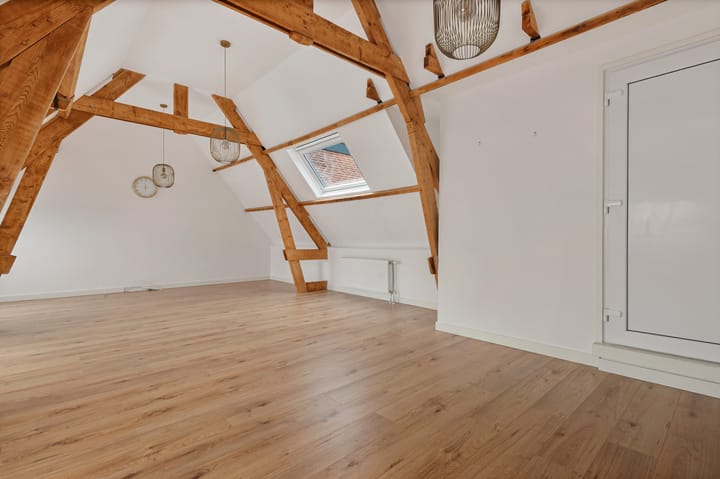 Foto 7 van Valkestraat 24-B