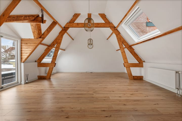 Foto 8 van Valkestraat 24-B