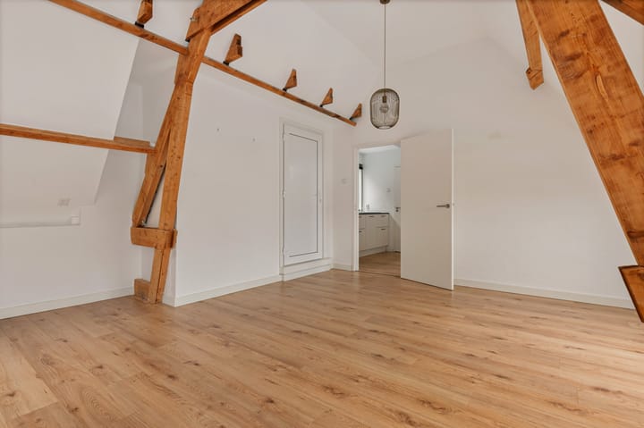 Foto 11 van Valkestraat 24-B