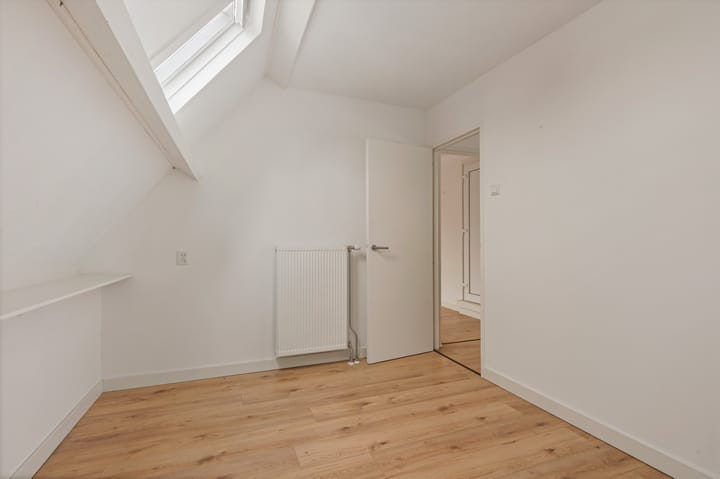 Foto 14 van Valkestraat 24-B