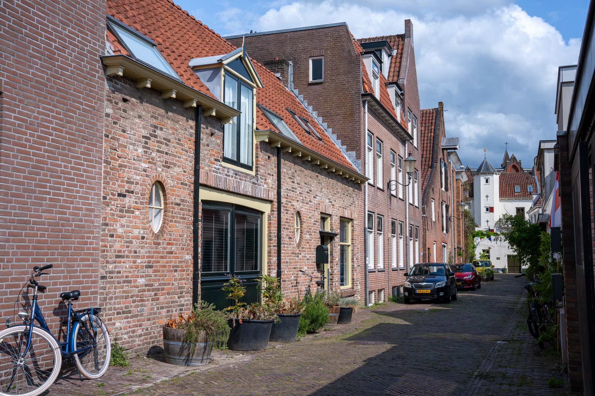 Buying a house in The Netherlands., Valkestraat 24-B