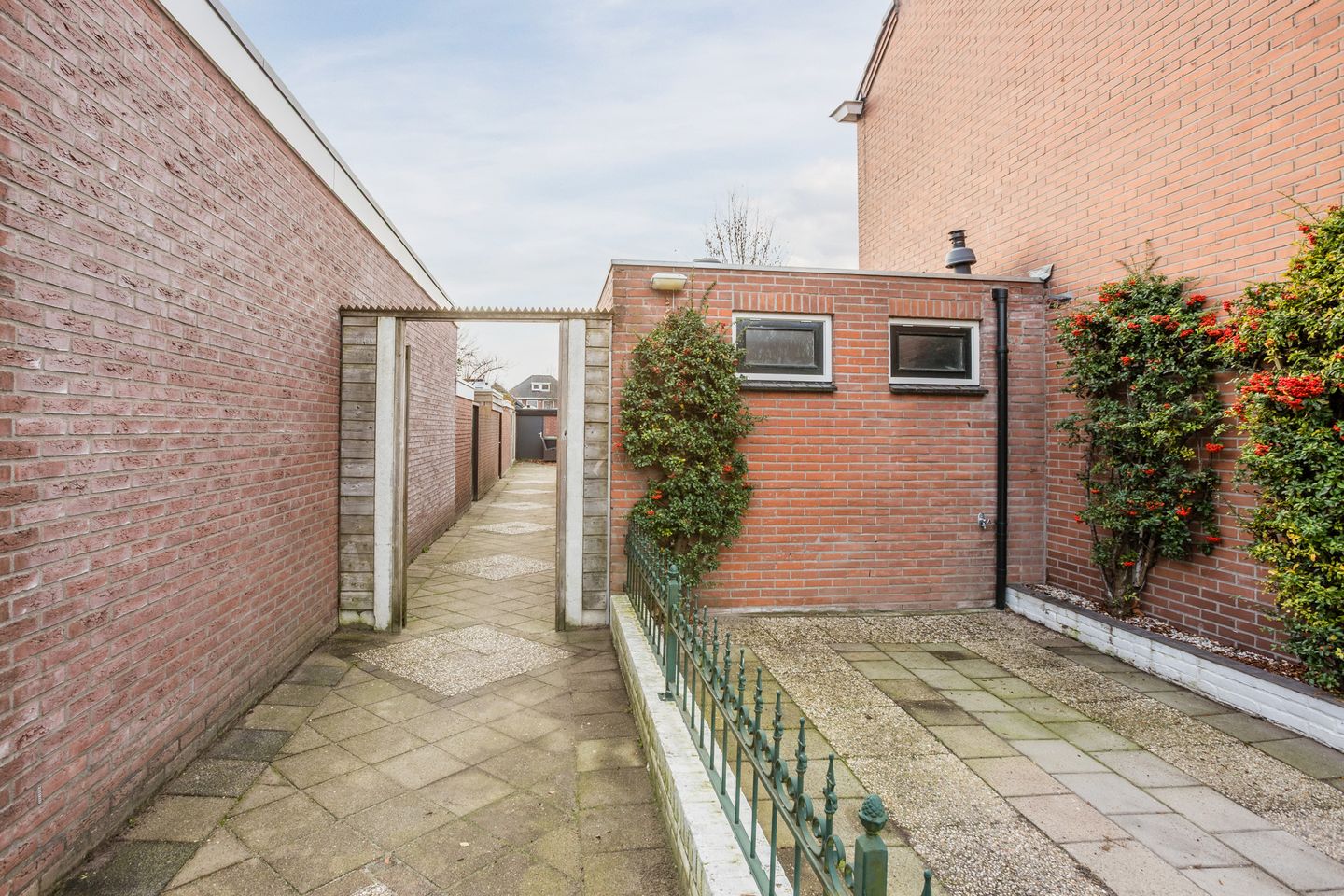 Photo 5 of Bruggertstraat 1