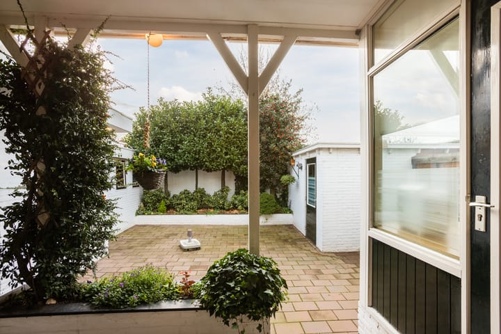 Foto 57 van Bruggertstraat 1