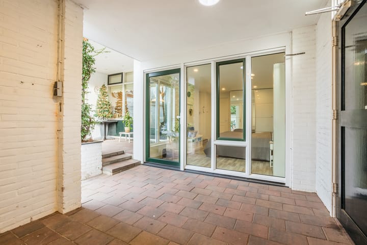 Foto 67 van Bruggertstraat 1