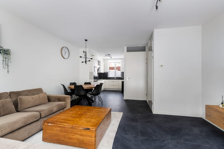 Foto 3 van Aagje Dekenstraat 7