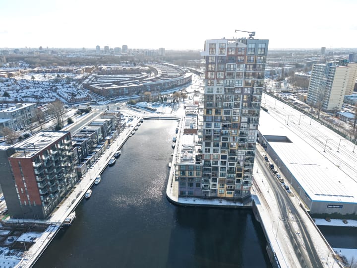 Foto 33 van Waldorpstraat 1622