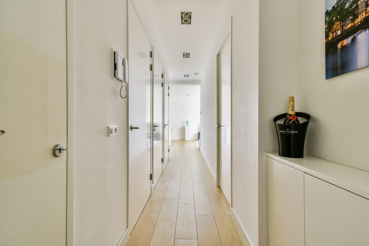 Foto 19 van Gustav Mahlerlaan 559-E