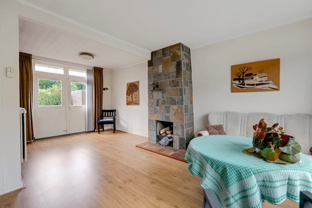 Foto 17 van van Houtstraat 18