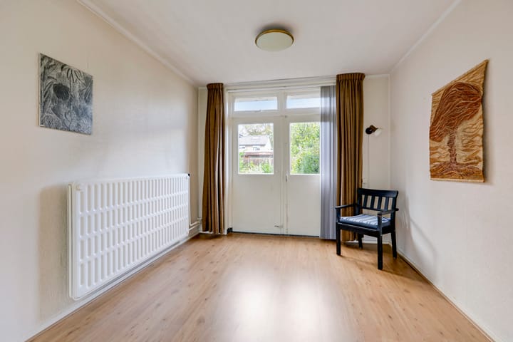 Foto 18 van van Houtstraat 18