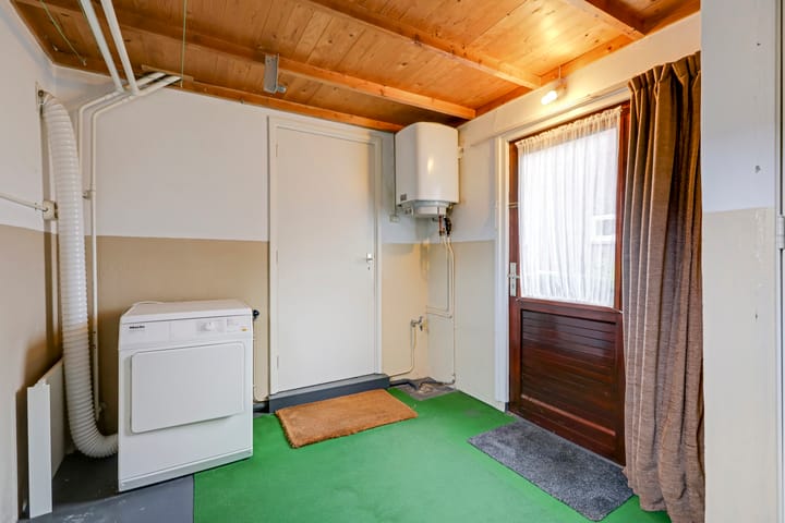 Foto 26 van van Houtstraat 18