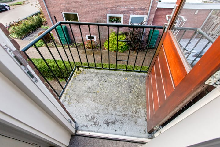 Foto 30 van van Houtstraat 18