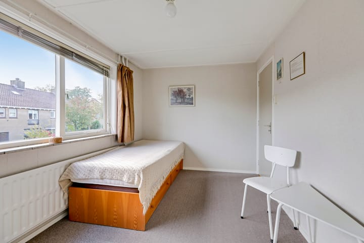 Foto 36 van van Houtstraat 18