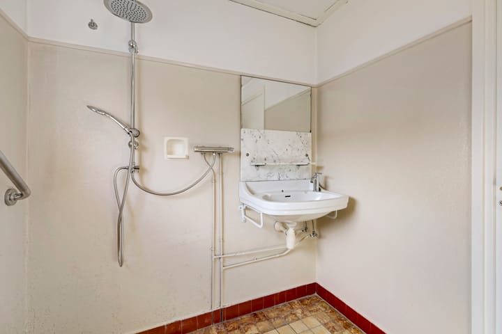 Foto 38 van van Houtstraat 18