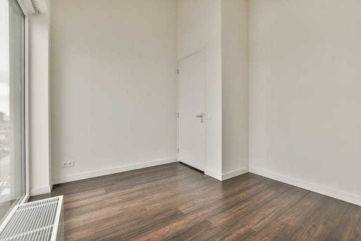 Foto 10 van Distelweg 273