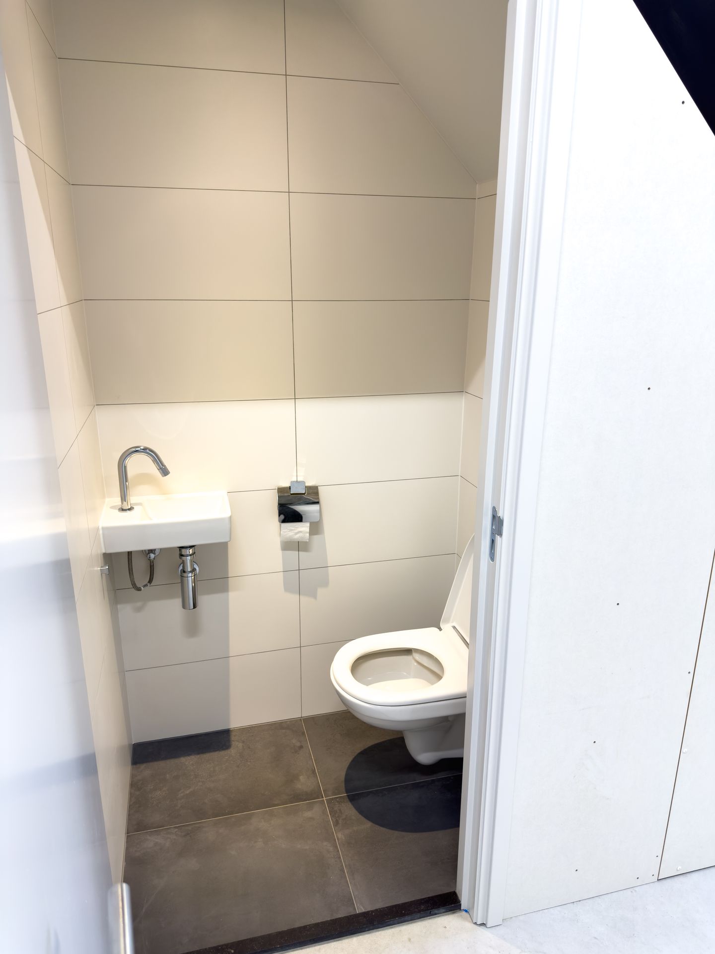 View photo 4 of Klovenier 11-4