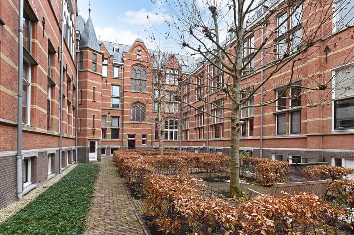 Foto 15 van Hugo de Grootstraat 99