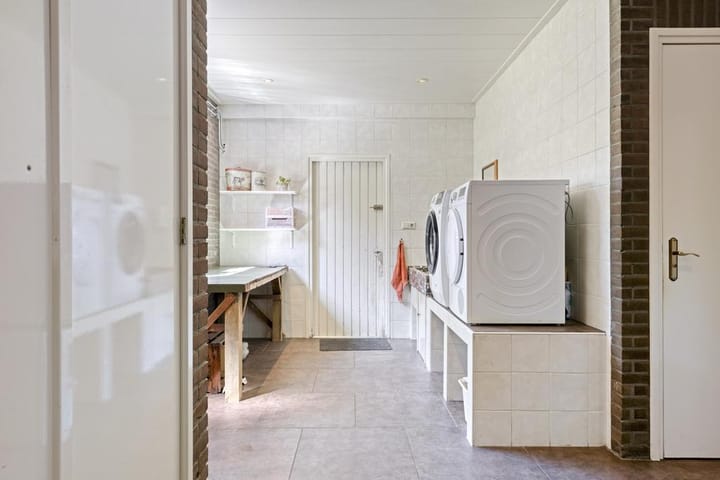 Photo 28 of Stobbenweg 38