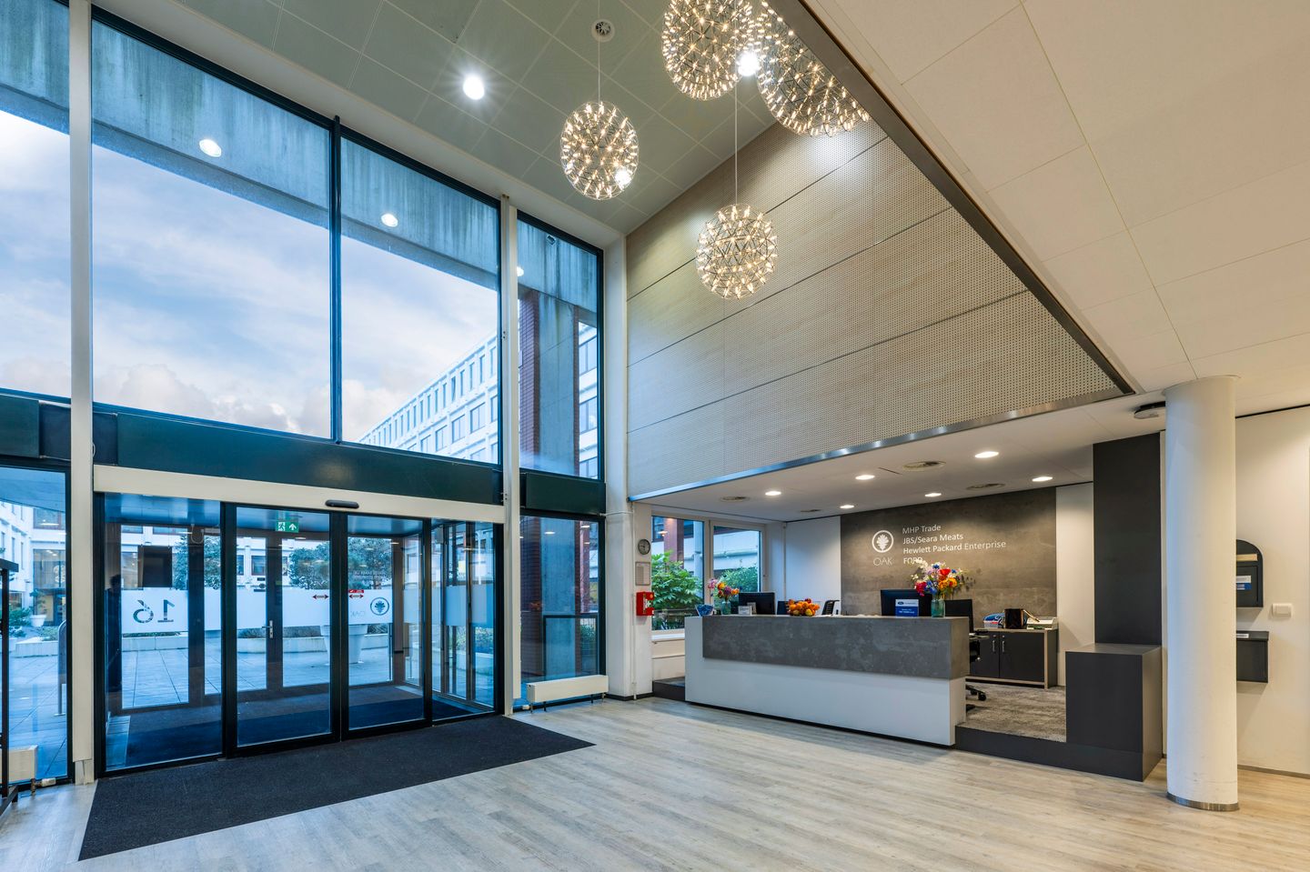 Bekijk foto 3 van Stroombaan 16