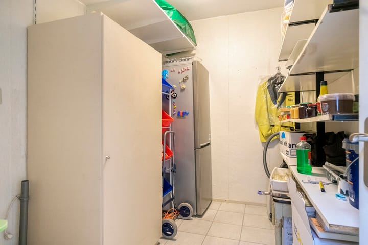 Photo 16 of Groes 13