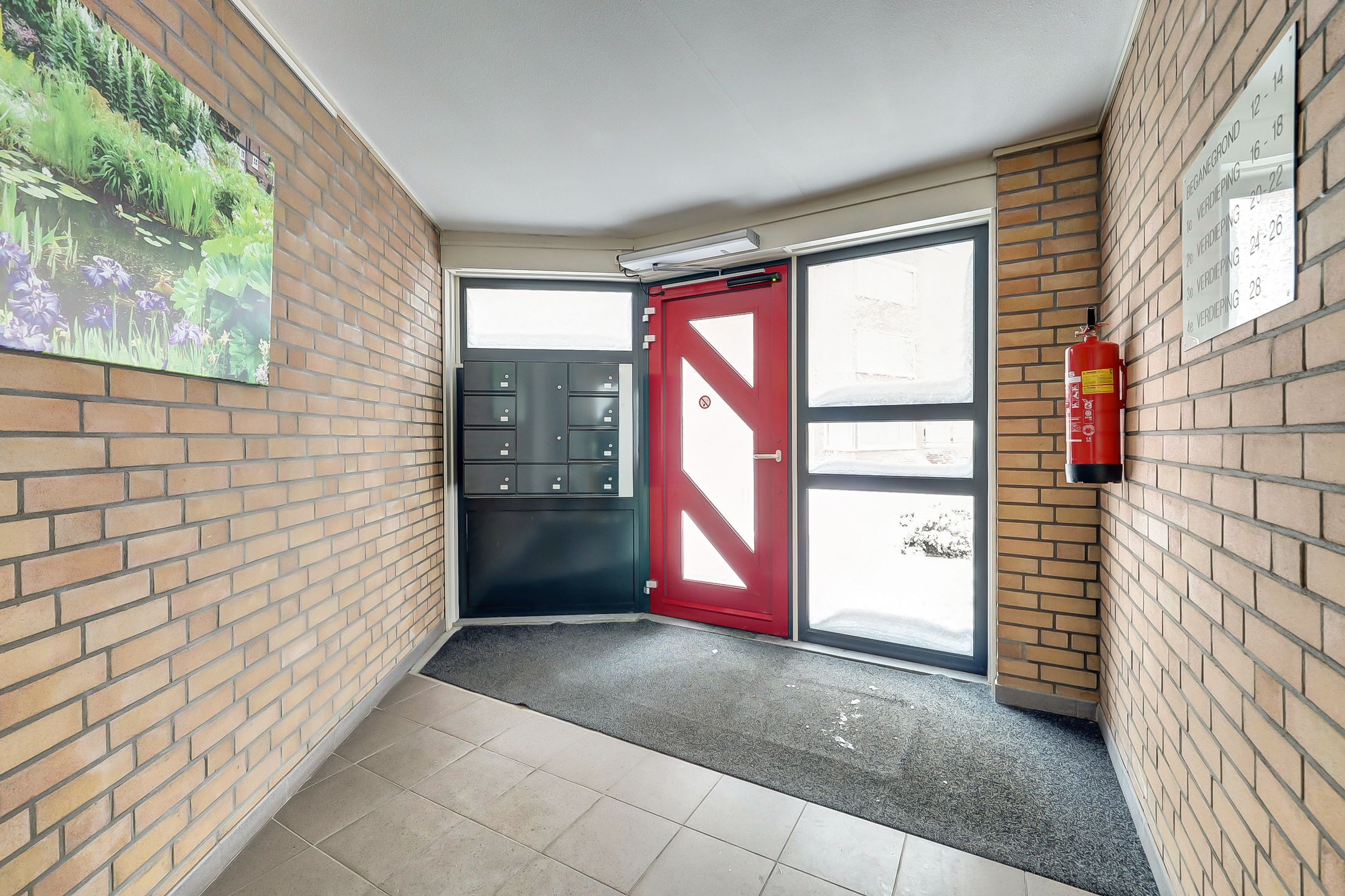 Foto 6 van Meidoornhof 18