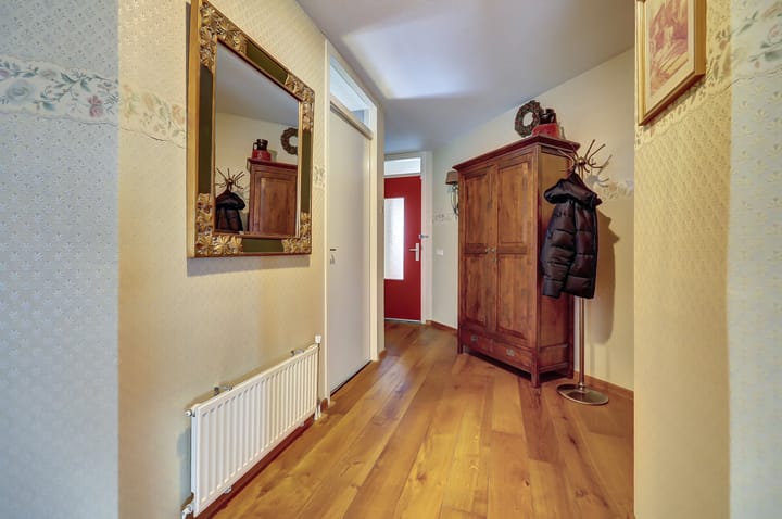 Photo 9 of Meidoornhof 18